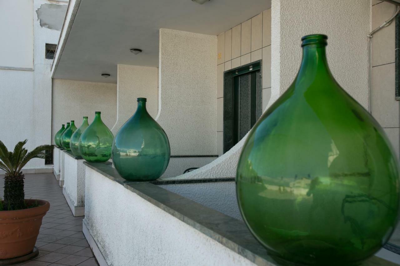 Hotel Bisceglie Bagian luar foto